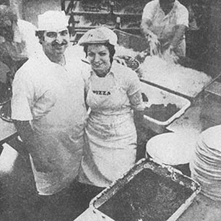 1979 – FROM RESTAURATEUR TO FROZEN PIZZA MANUFACTURER